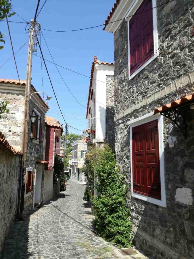 Μαχη Ενοικιαζόμενα Δωμάτια Mithimna Exterior foto