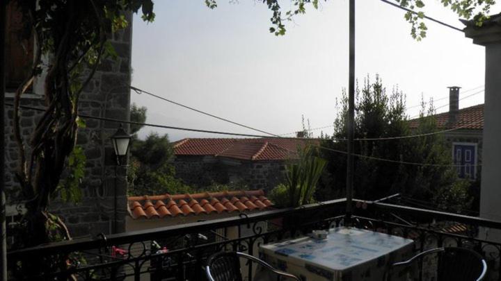 Μαχη Ενοικιαζόμενα Δωμάτια Mithimna Exterior foto