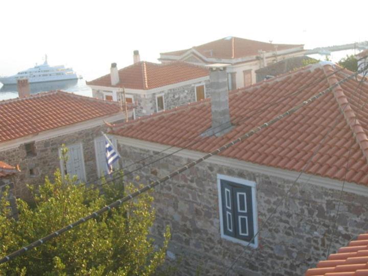 Μαχη Ενοικιαζόμενα Δωμάτια Mithimna Exterior foto